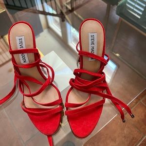 Steve Madden Heels Size: 5.5